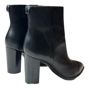 Calvin Klein Leather Yenny Boot Bootis Black SZ 9